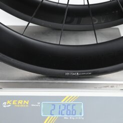 DT SWISS ARC 1100 DICUT disc 55 WTS ROAD Carbon Laufradsatz mit Reifen 12x100 & 12x142